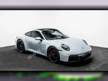 Porsche  911  Carrera GTS  2025  Automatic  35 Km  6 Cylinder  Rear Wheel Drive (RWD)  Coupe / Sport  White  With Warranty