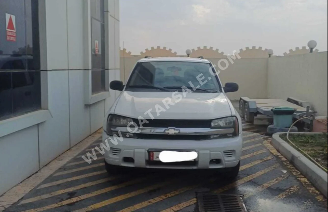 Chevrolet  Blazer  2007  Automatic  290,000 Km  6 Cylinder  Four Wheel Drive (4WD)  SUV  White  With Warranty