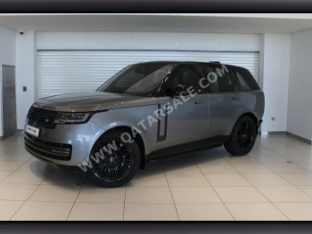 Land Rover  Range Rover  Vogue HSE  2023  Automatic  20,993 Km  8 Cylinder  Four Wheel Drive (4WD)  SUV  Gray  With Warranty