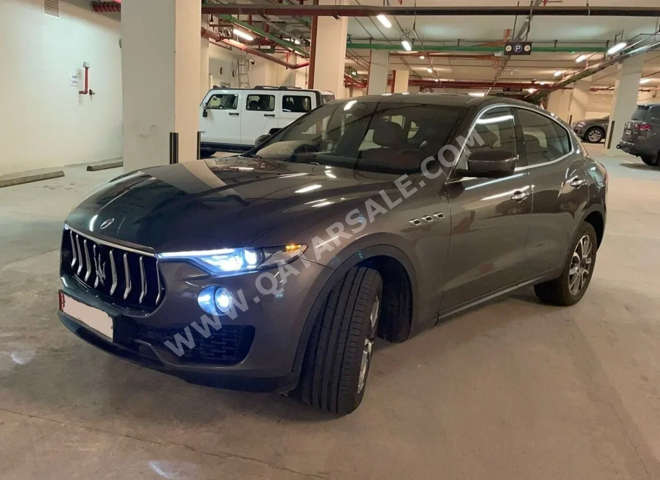 Maserati  Levante  Q4  2017  Automatic  70,000 Km  4 Cylinder  All Wheel Drive (AWD)  SUV  Gray