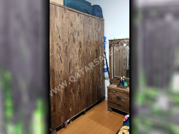 Wardrobes & Dressers - Wardrobes