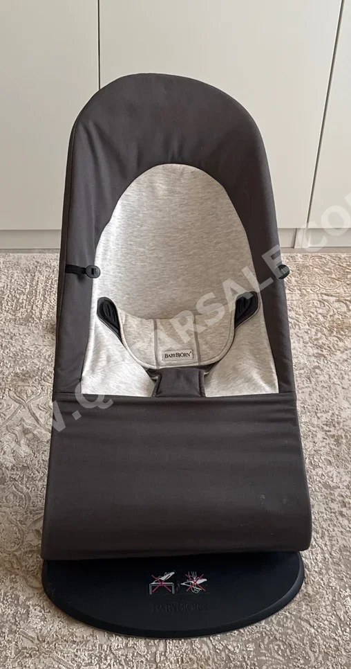 Baby seat / Bouncers and Swings