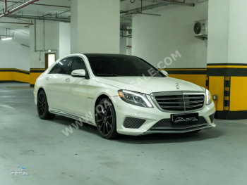 Mercedes-Benz  S-Class  500  2014  Automatic  239,000 Km  8 Cylinder  Rear Wheel Drive (RWD)  Sedan  White