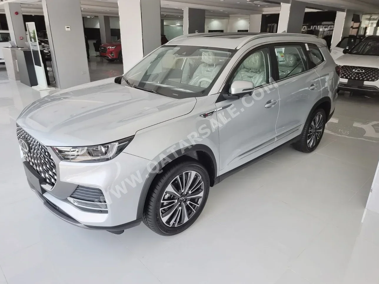 Chery  8 Pro Max  4 Cylinder  2x4  Silver  2025