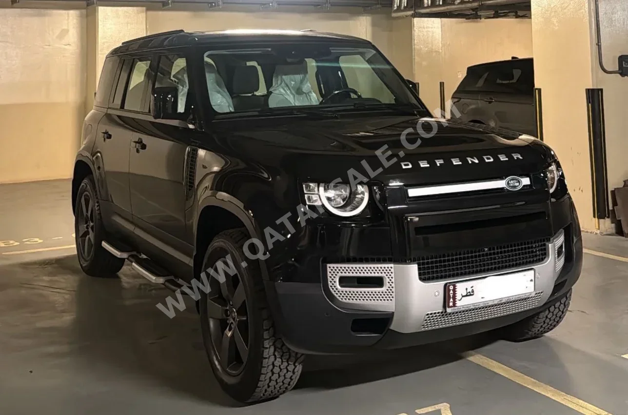 Land Rover  Defender  110  2025  Automatic  2,800 Km  4 Cylinder  Four Wheel Drive (4WD)  SUV  Black  With Warranty
