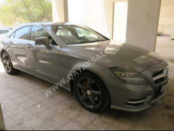 Mercedes-Benz  CLS  350  2014  Automatic  207,000 Km  6 Cylinder  Rear Wheel Drive (RWD)  Sedan  Gray