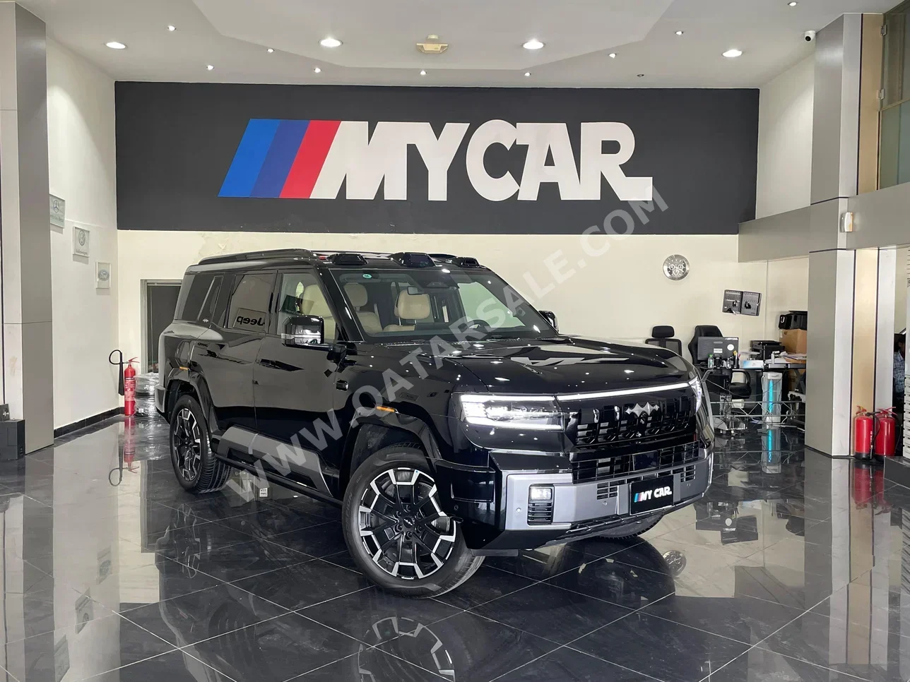 BYD  Leopard 8  2025  Automatic  0 Km  4 Cylinder  Four Wheel Drive (4WD)  SUV  Black  With Warranty