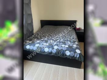Bedroom Sets - Black