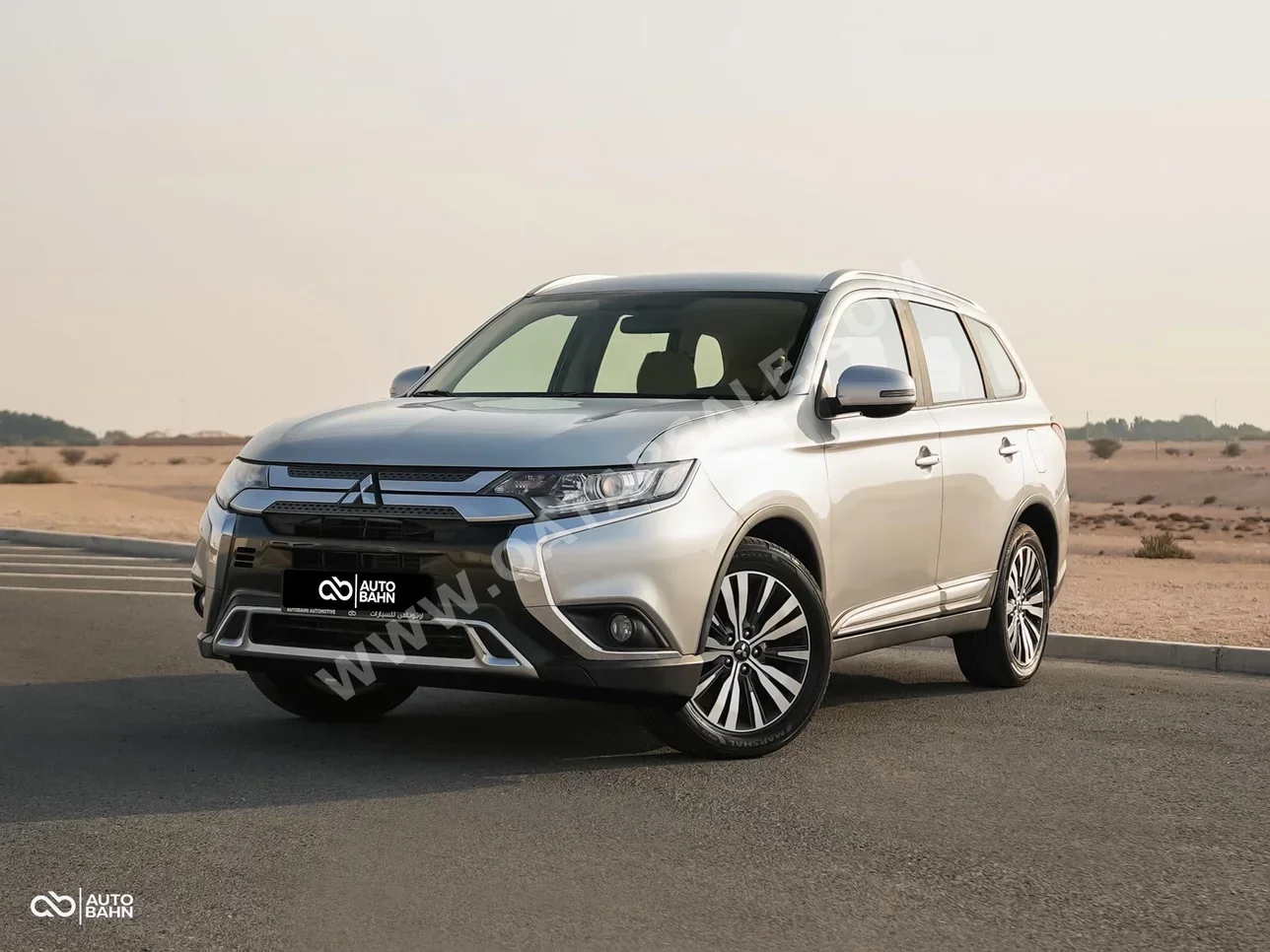 Mitsubishi  Outlander  2020  Automatic  102,000 Km  4 Cylinder  Four Wheel Drive (4WD)  SUV  Silver