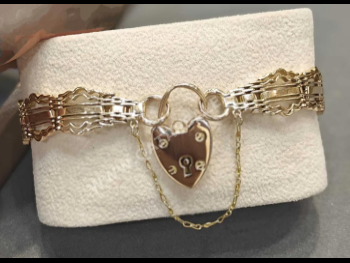 Gold Woman  10 Gram  Bracelet  Special Stylish Package  By Item ( Designers )  United Kingdom  Rose Gold  9k