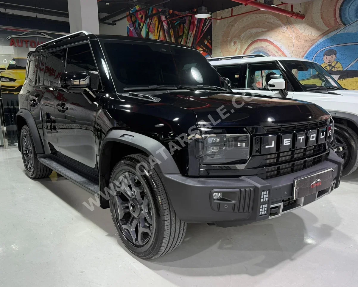 Jetour  T2  Luxury Plus  2025  Automatic  10,000 Km  4 Cylinder  All Wheel Drive (AWD)  SUV  Black  With Warranty