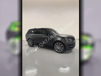 Land Rover  Range Rover  Vogue HSE  2023  Automatic  25,000 Km  8 Cylinder  Four Wheel Drive (4WD)  SUV  Black  With Warranty