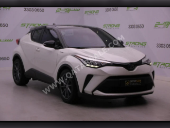 Toyota  C-HR  HIBRID  2020  Automatic  123,000 Km  4 Cylinder  Four Wheel Drive (4WD)  SUV  White