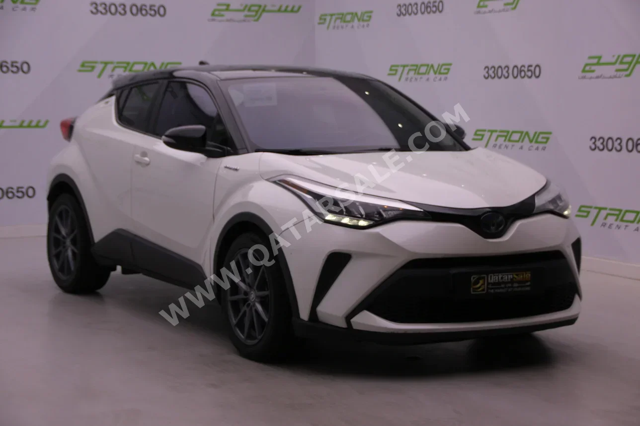 Toyota  C-HR  HIBRID  2020  Automatic  123,000 Km  4 Cylinder  Four Wheel Drive (4WD)  SUV  White