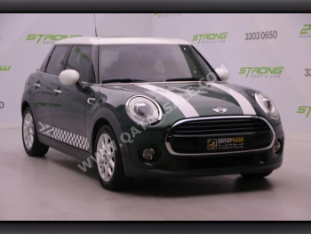 Mini  Cooper  S  2017  Automatic  80,000 Km  4 Cylinder  Front Wheel Drive (FWD)  Hatchback  Green