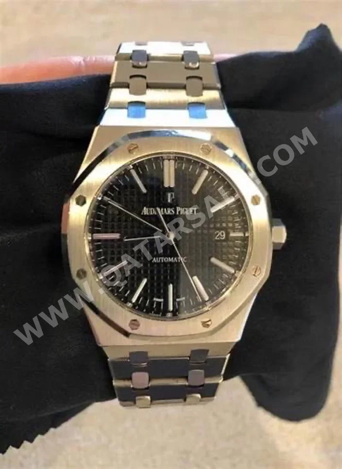 Watches - Audemars Piguet  - Analogue Watches  - Black  - Men Watches