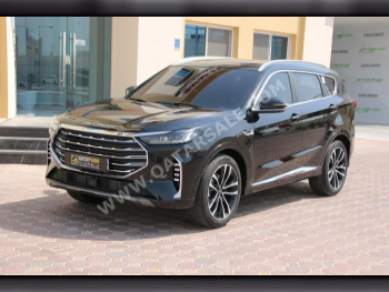 Jetour  X70  Plus  2024  Automatic  25,000 Km  4 Cylinder  Four Wheel Drive (4WD)  SUV  Black  With Warranty