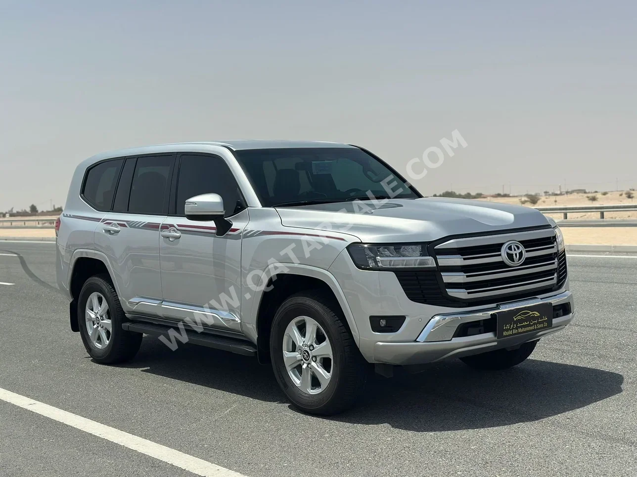 Toyota  Land Cruiser  GXR  2025  Automatic  2,000 Km  6 Cylinder  Four Wheel Drive (4WD)  SUV  Silver  With Warranty