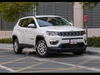 Jeep  Compass  2020  Automatic  77,000 Km  4 Cylinder  Four Wheel Drive (4WD)  SUV  White