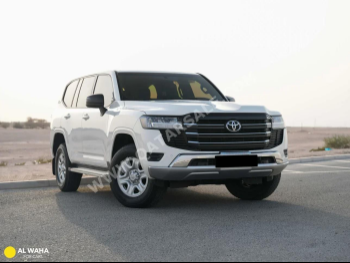 Toyota  Land Cruiser  GX  2022  Automatic  58,500 Km  6 Cylinder  Four Wheel Drive (4WD)  SUV  White  With Warranty