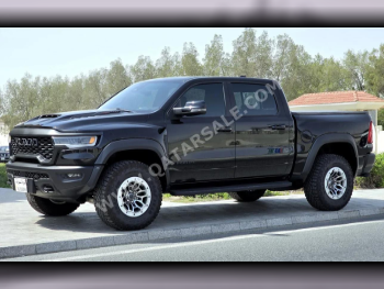 Dodge  Ram  1500 RHO  2025  Automatic  1,000 Km  6 Cylinder  Four Wheel Drive (4WD)  Pick Up  Black  With Warranty