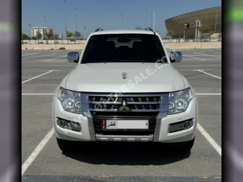 Mitsubishi  Pajero  3.8 Gold Edition  2020  Automatic  15,500 Km  6 Cylinder  Four Wheel Drive (4WD)  SUV  White