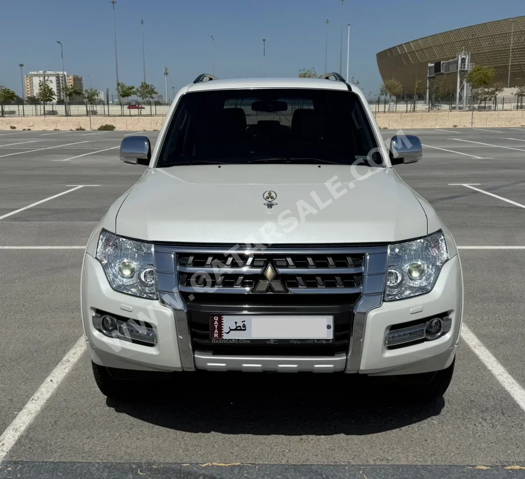 Mitsubishi  Pajero  3.8 Gold Edition  2020  Automatic  15,500 Km  6 Cylinder  Four Wheel Drive (4WD)  SUV  White