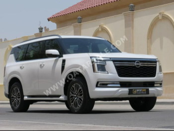 Nissan  Patrol  Platinum  2025  Automatic  5,000 Km  6 Cylinder  Four Wheel Drive (4WD)  SUV  White  With Warranty