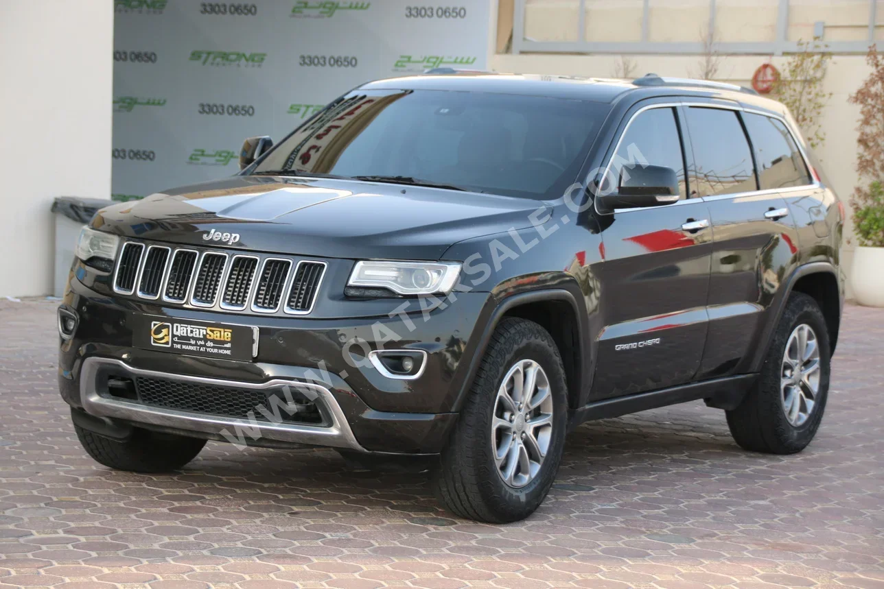 Jeep  Grand Cherokee  Limited  2015  Automatic  144,000 Km  6 Cylinder  Four Wheel Drive (4WD)  SUV  Black