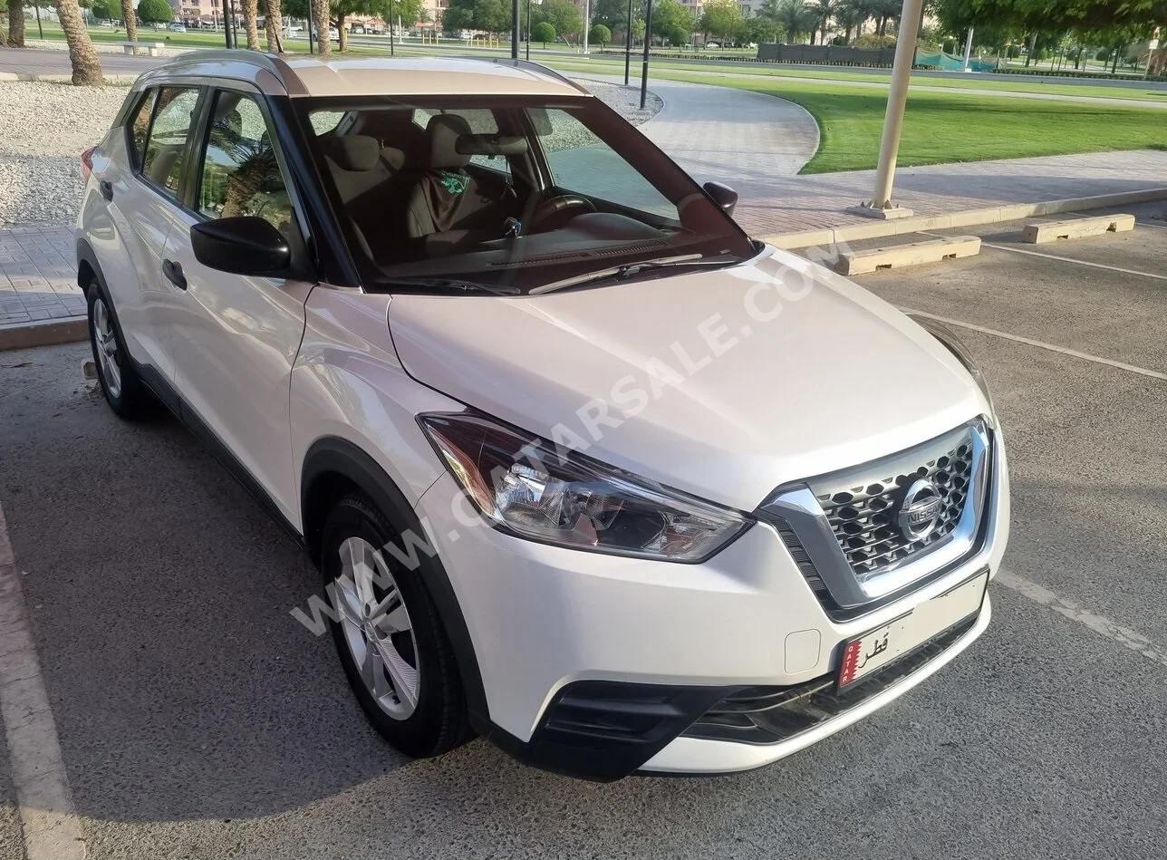Nissan  Kicks  2017  Automatic  122,650 Km  4 Cylinder  Front Wheel Drive (FWD)  SUV  White