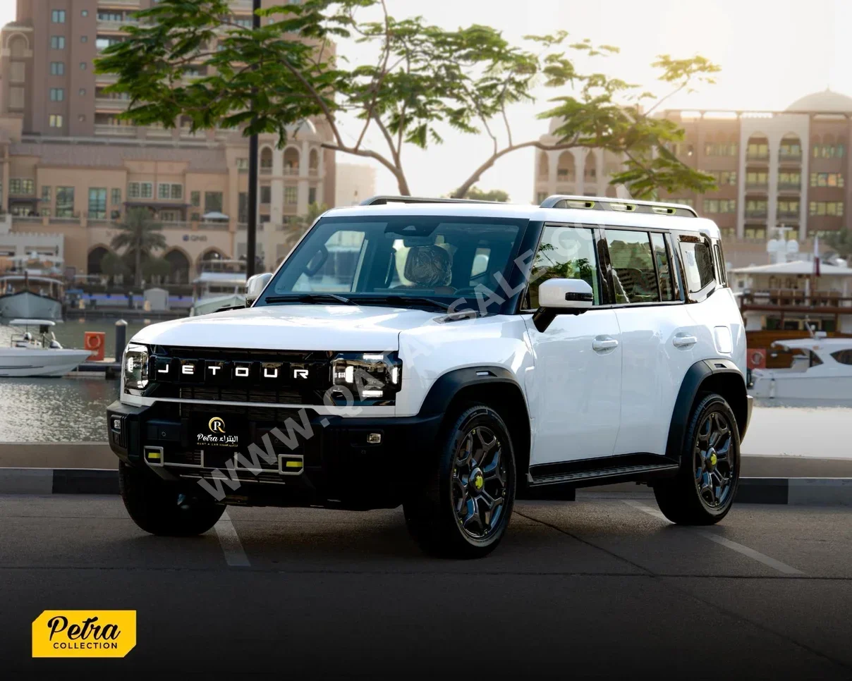 Jetour  T2 luxury Plus  4 Cylinder  SUV 4x4  White  2025