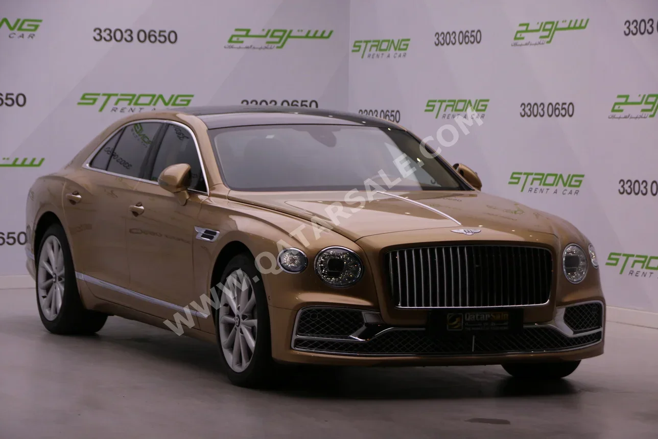 Bentley  Continental  Flying Spur  2022  Automatic  36,000 Km  8 Cylinder  All Wheel Drive (AWD)  Sedan  Gold  With Warranty