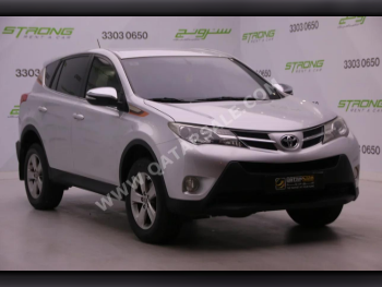 Toyota  Rav 4  2015  Automatic  145,000 Km  4 Cylinder  Four Wheel Drive (4WD)  SUV  Silver