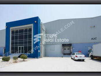Warehouses & Stores - Umm Salal  - Umm Salal Ali  -Area Size: 1400 Square Meter