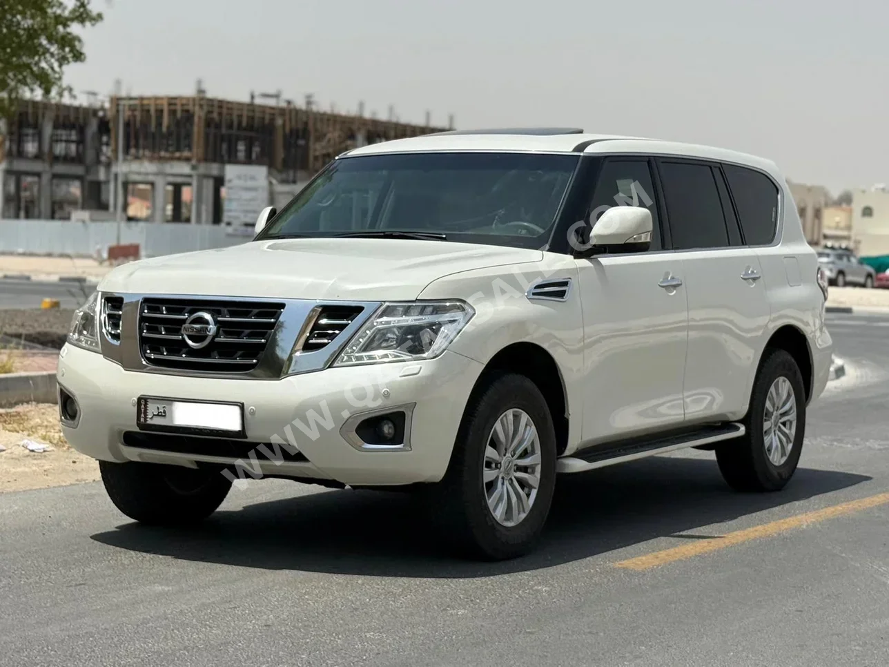 Nissan  Patrol  SE  2017  Automatic  251,000 Km  6 Cylinder  Four Wheel Drive (4WD)  SUV  White