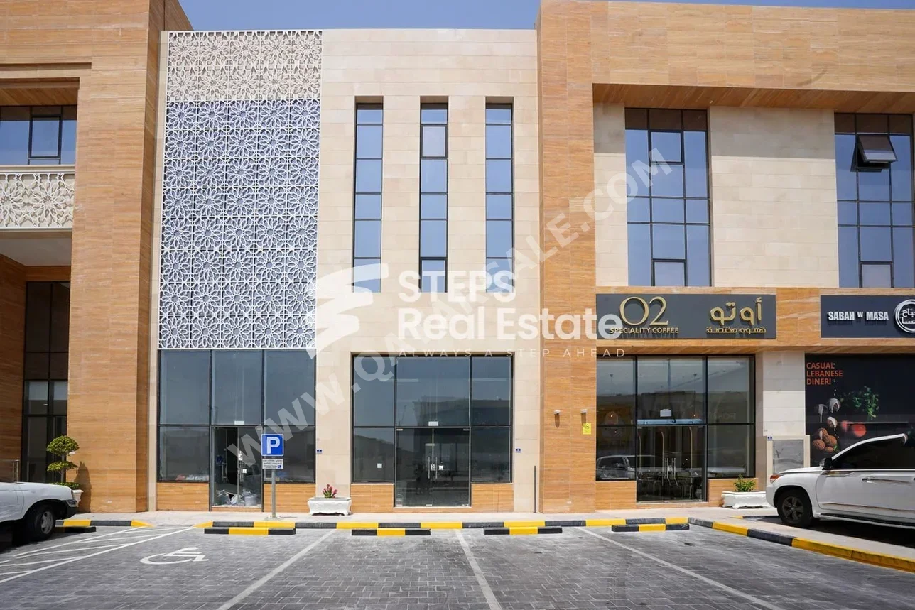 Commercial Shops - Not Furnished  - Al Rayyan  - Izghawa