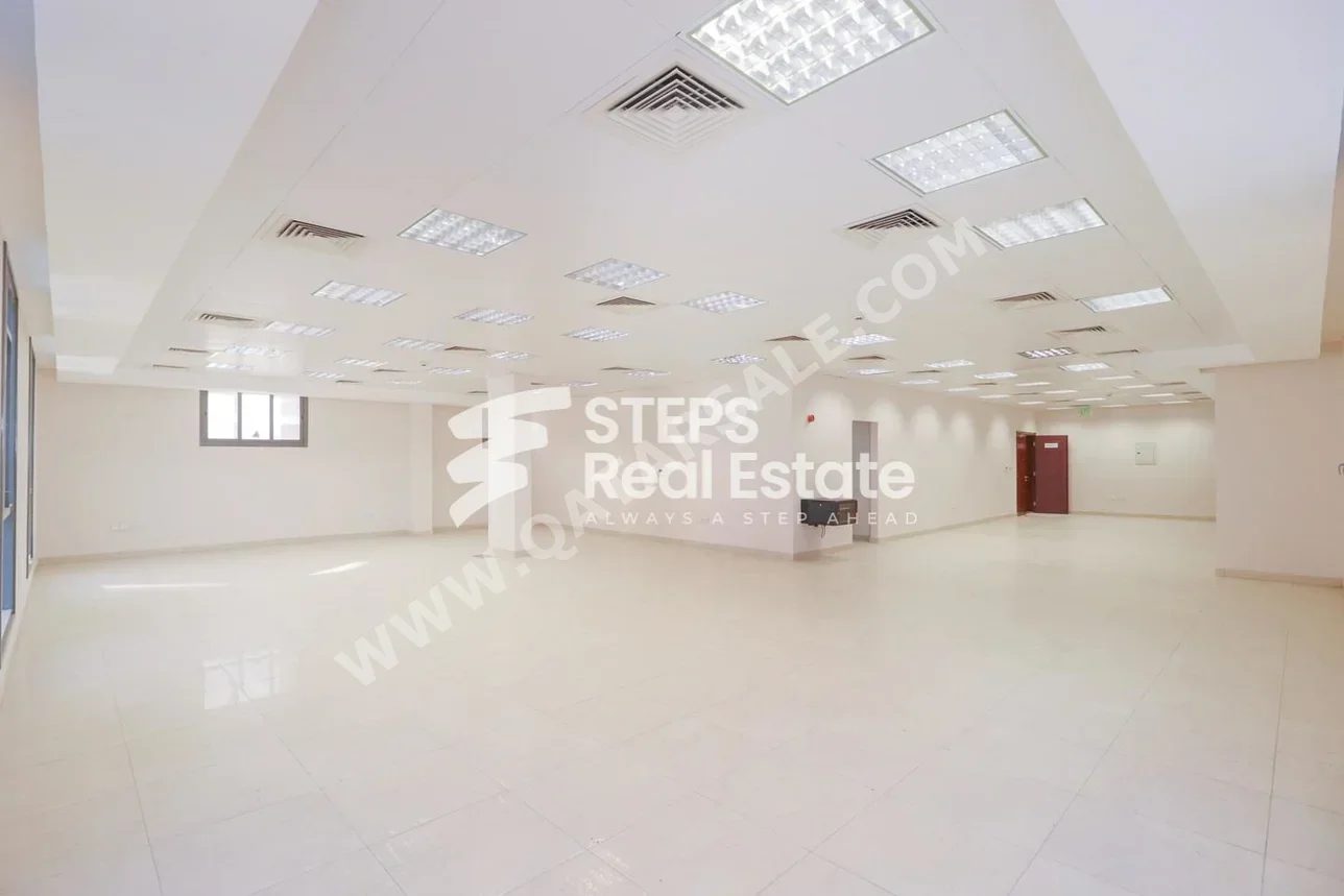 Commercial Offices - Not Furnished  - Doha  - Fereej Al Ali