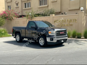 GMC  Sierra  2014  Automatic  100,000 Km  8 Cylinder  Four Wheel Drive (4WD)  Pick Up  Black