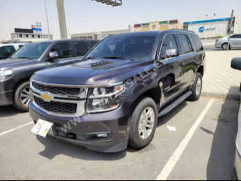 Chevrolet  Tahoe  LT  2017  Automatic  158,000 Km  8 Cylinder  Four Wheel Drive (4WD)  SUV  Gray