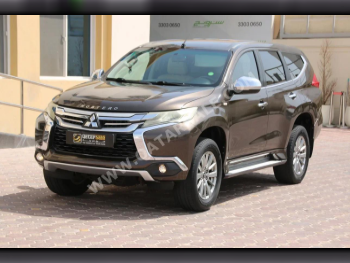 Mitsubishi  Pajero  Montero Sport  2016  Automatic  154,000 Km  6 Cylinder  Four Wheel Drive (4WD)  SUV  Brown