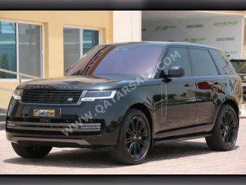 Land Rover  Range Rover  HSE  2023  Automatic  61,000 Km  8 Cylinder  Four Wheel Drive (4WD)  SUV  Black  With Warranty