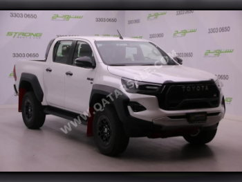 Toyota  Hilux  GR Sport  2025  Automatic  0 Km  6 Cylinder  Four Wheel Drive (4WD)  Pick Up  Pearl  With Warranty