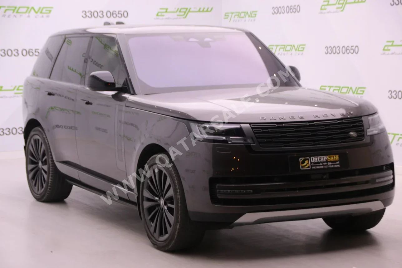 Land Rover  Range Rover  Vogue First Edition  2022  Automatic  48,500 Km  8 Cylinder  Four Wheel Drive (4WD)  SUV  Gray  With Warranty