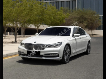 BMW  7-Series  750 Li  2016  Automatic  35,000 Km  8 Cylinder  Rear Wheel Drive (RWD)  Sedan  White