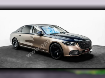 Mercedes-Benz  Maybach  S680  2023  Automatic  50 Km  12 Cylinder  All Wheel Drive (AWD)  Sedan  Gold  With Warranty