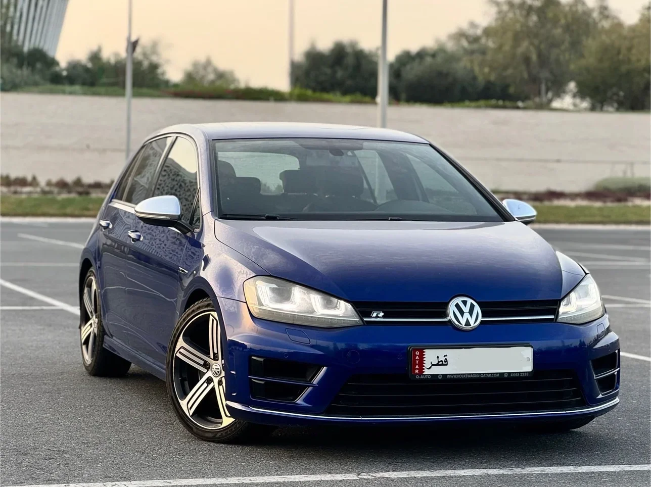 Volkswagen  Golf  R  2015  Automatic  65,000 Km  4 Cylinder  All Wheel Drive (AWD)  Hatchback  Blue