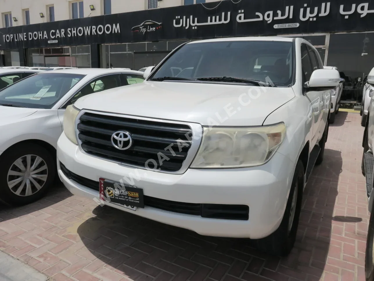 Toyota  Land Cruiser  G  2012  Automatic  253,000 Km  6 Cylinder  Four Wheel Drive (4WD)  SUV  White