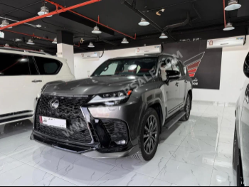 Lexus  LX  600 F Sport  2024  Automatic  25,000 Km  6 Cylinder  Four Wheel Drive (4WD)  SUV  Gray  With Warranty