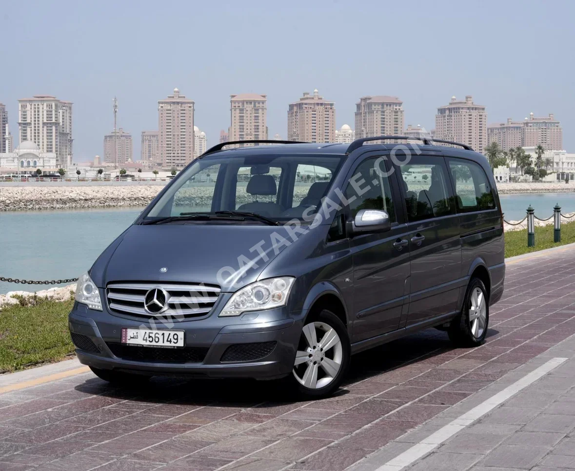 Mercedes-Benz  Viano  2014  Automatic  70,000 Km  6 Cylinder  Rear Wheel Drive (RWD)  Van / Bus  Gray