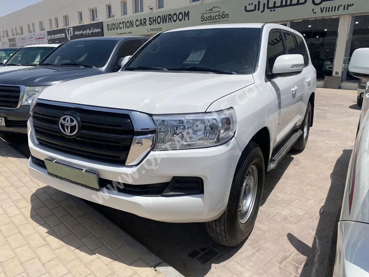 Toyota  Land Cruiser  GX  2017  Automatic  268,000 Km  6 Cylinder  Four Wheel Drive (4WD)  SUV  White